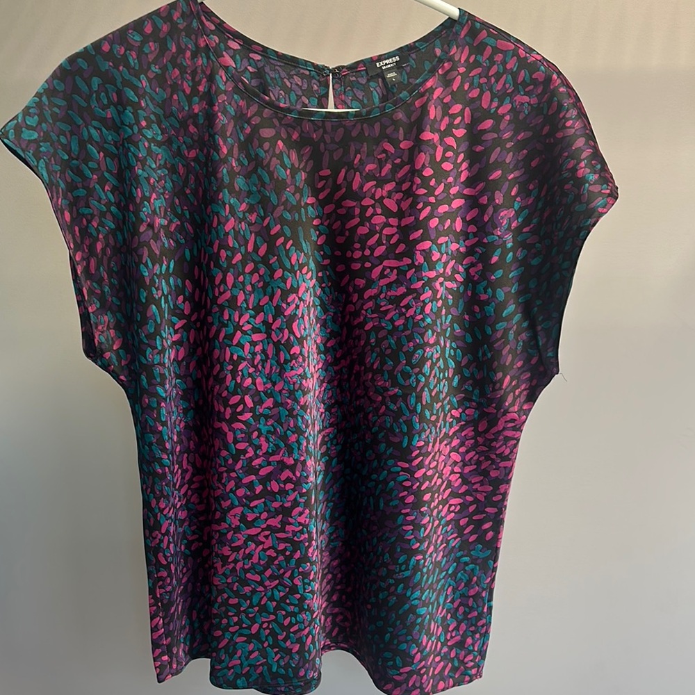 Express Size LARGE Pink, Black & Turquoise Blouse with Cap Sleeves